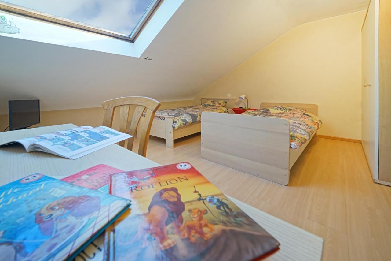 Le Clos Arbore Libramont-Chevigny Exteriör bild
